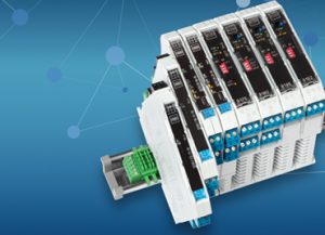 Using pac-Bus, ISpac isolators can be snapped onto the DIN rail in a way that is easy and saves space. (Picture: R. Stahl)
