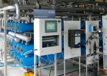 The flexible and scalable membrane integrity test system checks all quality-relevant water data automatically.