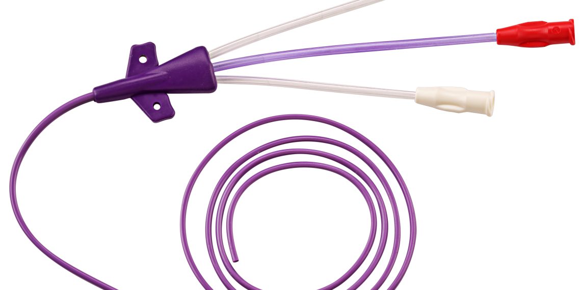 In the U.S., more than 5 million central venous catheters (CVCs) are inserted every year, which corresponds to 15 million days of treatment with CVCs. In Germany, this figure is 4.8 million in intensive care units alone. (Picture: Flexan)