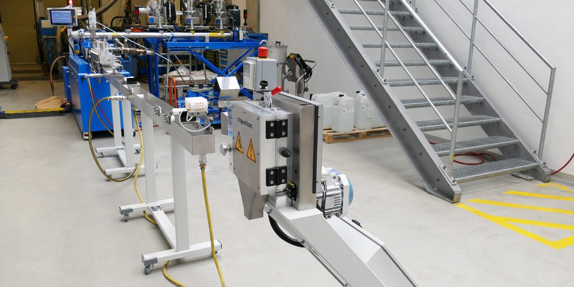 Complete lab-scale system for Asahel Benin Sarl., consisting of a ZSK 26 Mc18 twin screw extruder, four feeders from Coperion K-Tron, as well as a water bath, air wipe and SP 50 strand pelletizer from Coperion Pelletizing Technology. (Picture: Coperion)