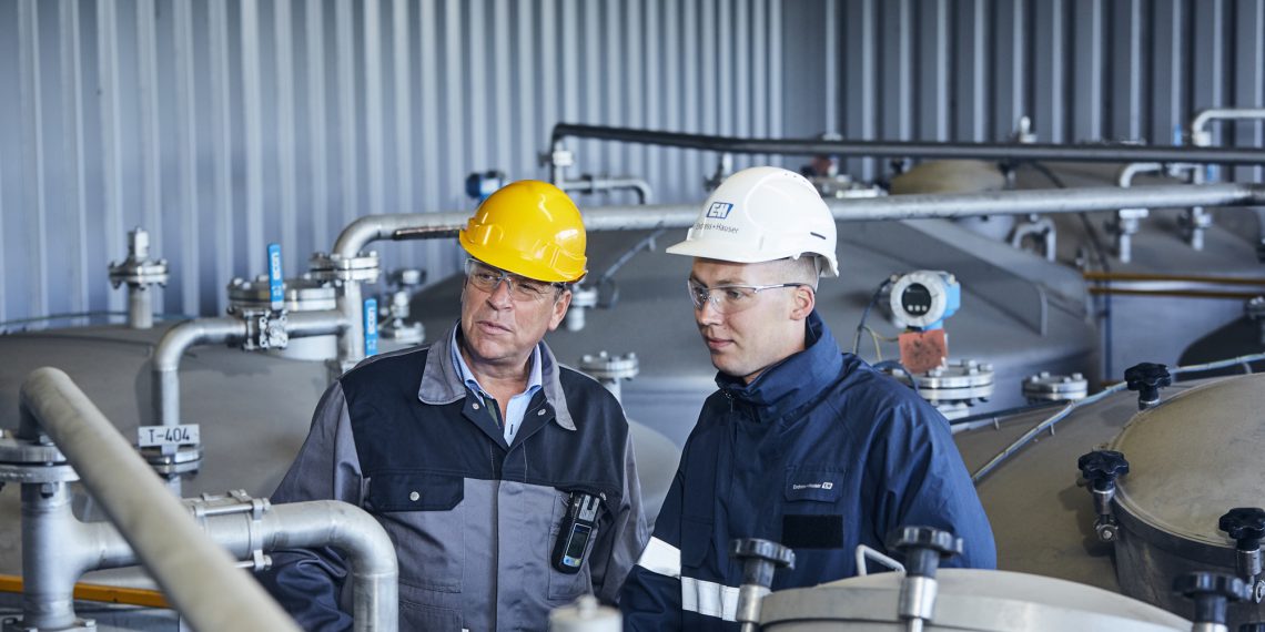 A dependable partner, such as Endress+Hauser, with considerable experience and the right safety-related solutions guarantees maximum safety and optimum plant efficiency.