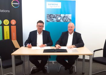 Siemens and Covestro Deutschland AG strengthen strategic partnership as part of digitalization.