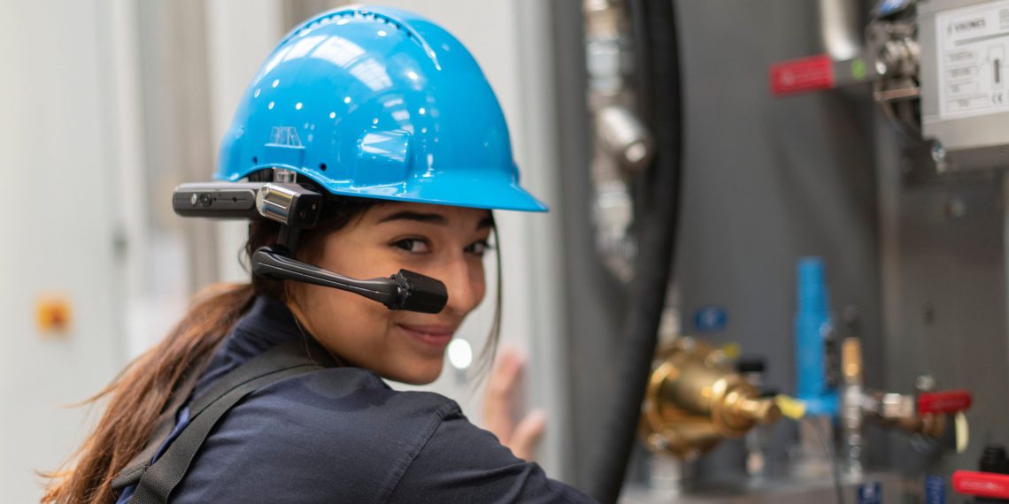 Krones Service support using Argos: in just a few seconds directly at the machine