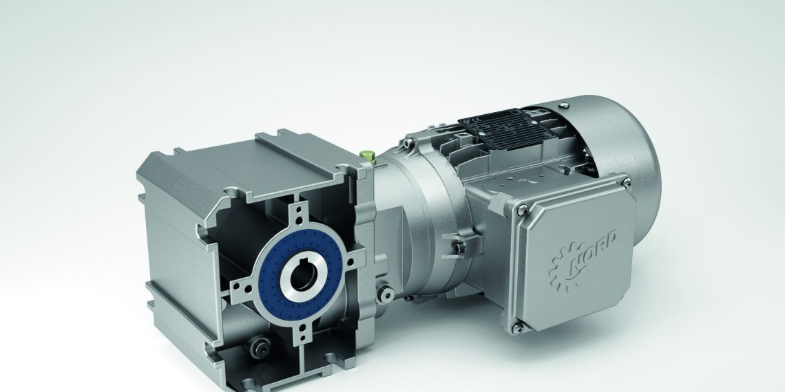 With the new SK 02040.1 the Nord Drivesystems range now includes a high performance, light and versatile helical worm gear unit for a large number of applications.