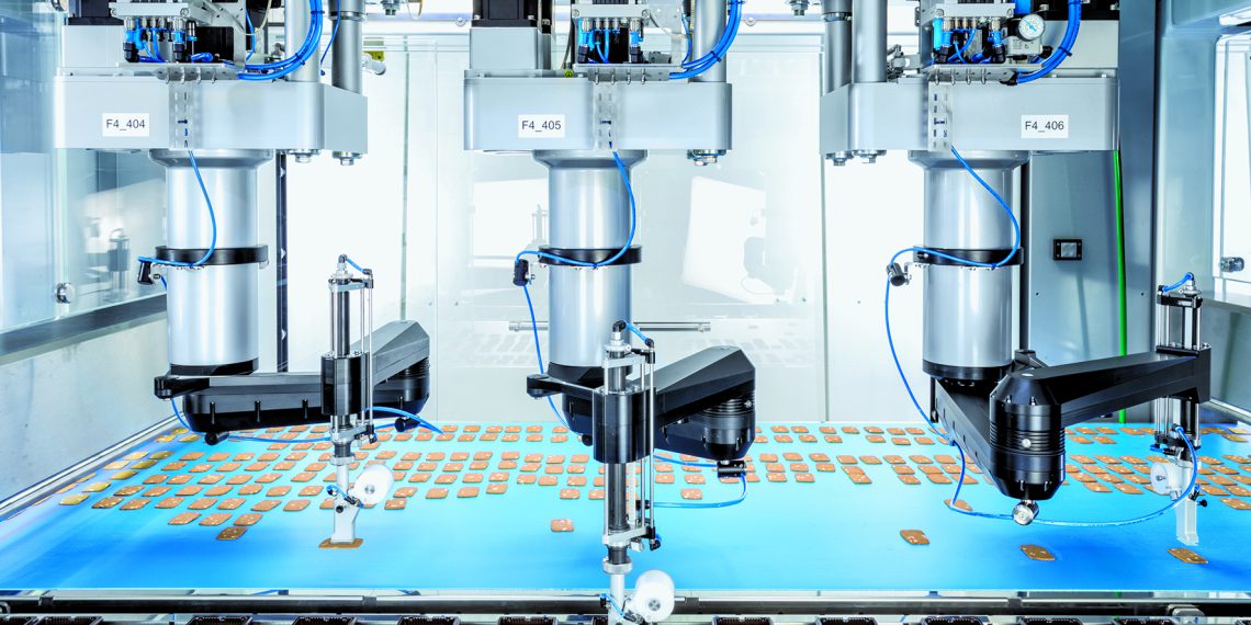 Schubert is founding a subsidiary in China: With its robot-based packaging machines, Schubert provides Chinese manufacturers with highly flexible automation solutions so they can make significant increases in productivity, and therefore in competitiveness as well.