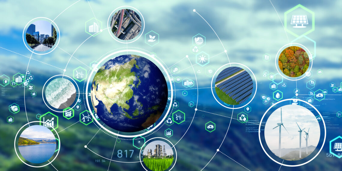 Sustainable transformation of asset-intensive industries thanks to virtual twin experiences
