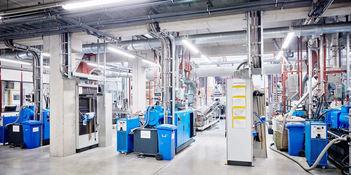 Aurora’s new production area is equipped with ultramodern ZSK 45 compounding systems from Coperion. (Picture: Coperion)