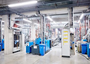 Aurora’s new production area is equipped with ultramodern ZSK 45 compounding systems from Coperion. (Picture: Coperion)